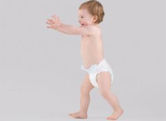 【宝宝学走路】宝宝学走路注意事项_宝宝学走路的好处