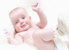 【把尿】宝宝多大可以把尿_如何给宝宝把尿