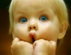 【宝宝1岁1个月】宝宝一岁一个月长多少厘米_小孩一岁一个月发育表