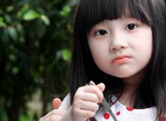 【宝宝3岁7个月】3岁7个月宝宝发育指标_3岁7个月宝宝怎么教育