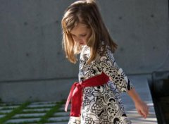 【宝宝3岁10个月】3岁10个月宝宝发育指标_3岁10个月宝宝怎么教育