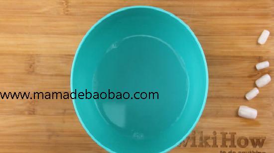 3种方法来不用甲片胶贴假指甲（用双面胶粘贴假指甲）