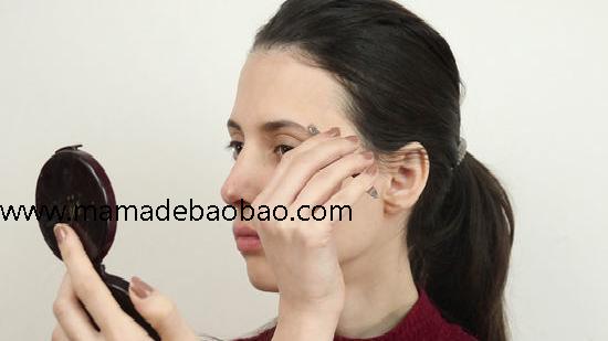 3种方法来不化妆看起来也漂亮（养成完美肌肤）