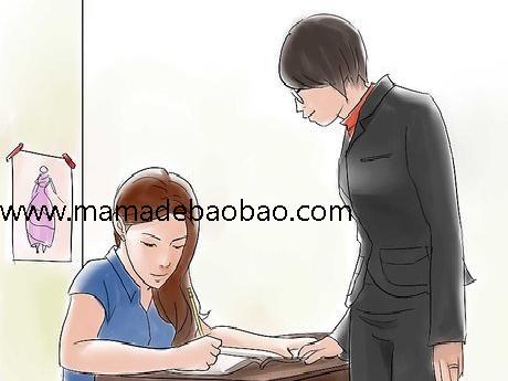 如何成为时装设计师: 10 步骤(磨练你的时尚设计技能)