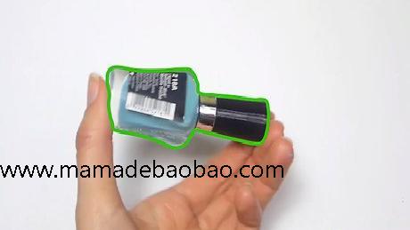 如何稀释变干的指甲油（快捷、短效的方法）