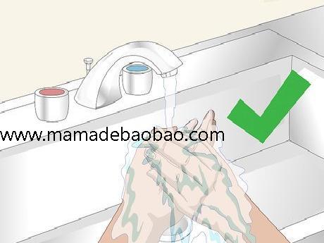 4种方法来去除手上的汽油味（用白醋洗手）