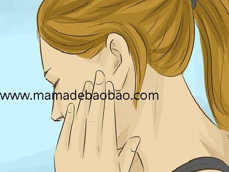 如何排出耳积液（诊断问题）