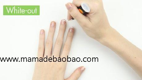 如何做法式美甲: 12 步骤（保养指甲）