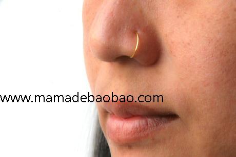 如何护理你的鼻洞: 9 步骤（穿鼻前的准备）