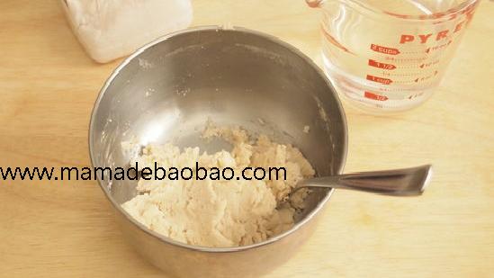 3种方法来制作盐面团玩具（和宝宝一起用面团做装饰品）