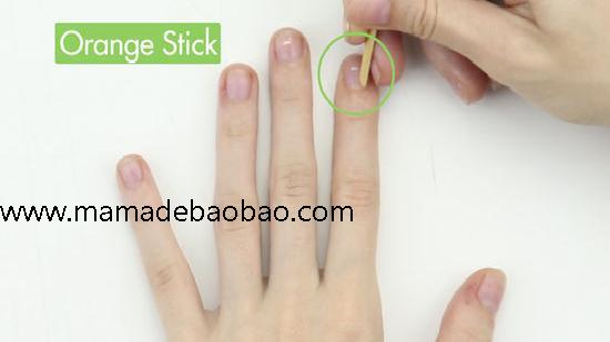 如何做法式美甲: 12 步骤（保养指甲）