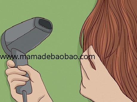 如何用维生素C淡化染后的发色（碾碎维生素C药片）